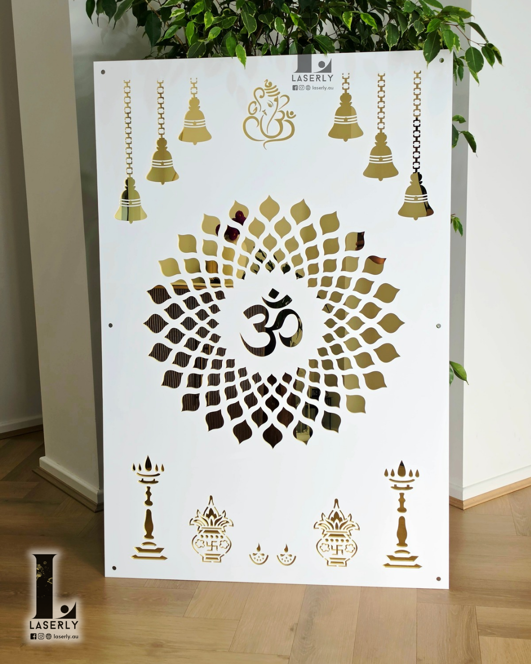 OM - Ganesha Mandir Panel - White and Mirror Gold (1200x800)
